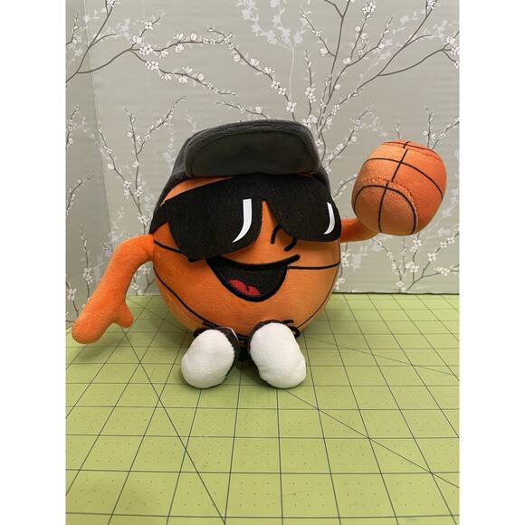 Bleacher Creatures 8” Basketball Man PC Friars Kuricha Plush Stuffed Figure Toy - Picture 8 of 8